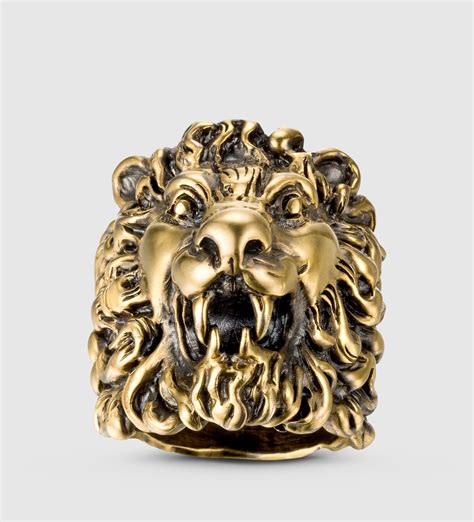 mens gucci lion ring|gucci siver irng men.